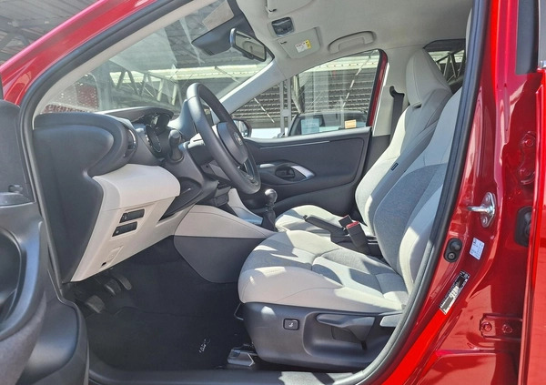 Toyota Yaris cena 89900 przebieg: 2000, rok produkcji 2023 z Olsztynek małe 211